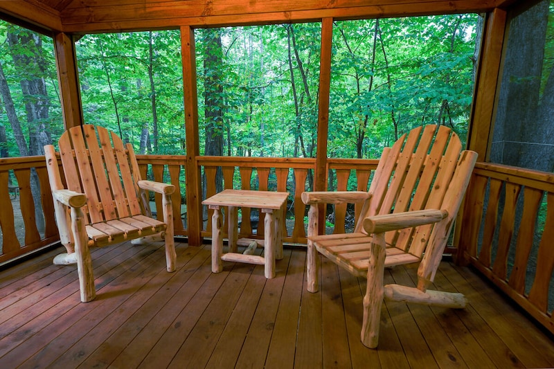 Ellis Riverfront Cabin-2